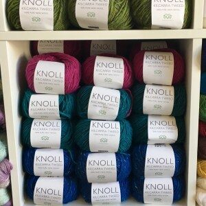 Aran/worsted and chunky weight yarns