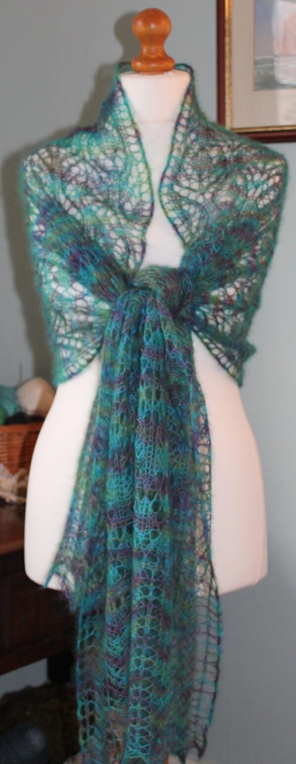 676FBF8F 2715 45F3 860B C67DA81628B8 scaled 600x1547 - The Lace Knitting Peacock Feathers Knitting Kit